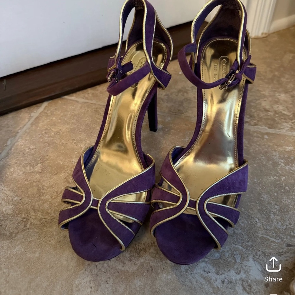 Coach Daylan Purple Suede Platform Heels with Gold Trim – Size 9 - Picture 5 of 5